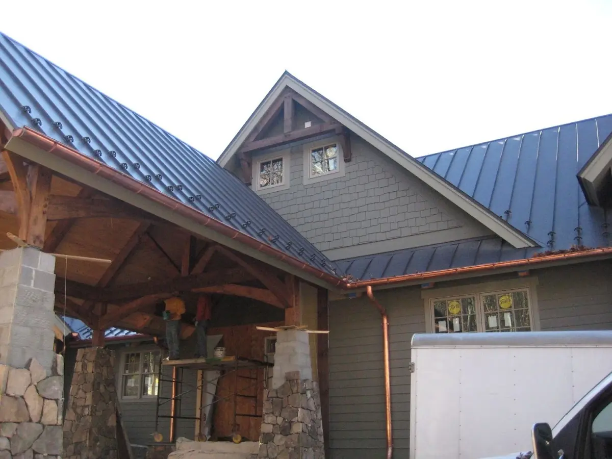 Craftsman Roofing team delivering quality roofing work in Solivita